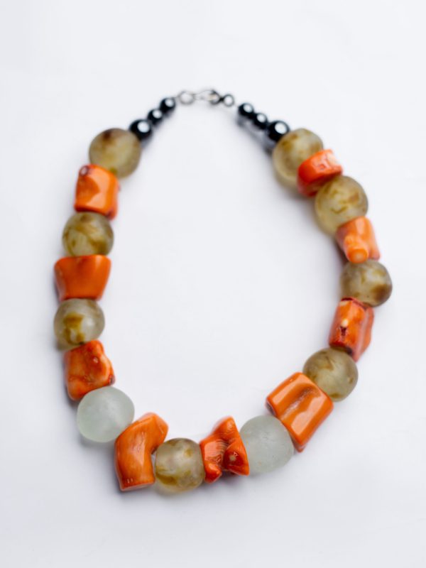 Bamboo Coral chunky Necklace - Image 2