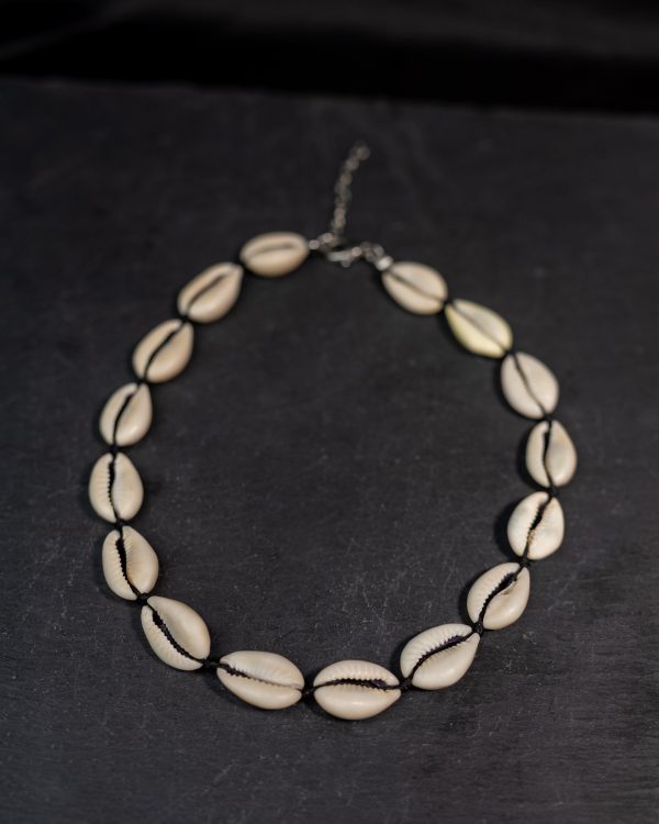 ORIGINAL COWRIES NECKLACE