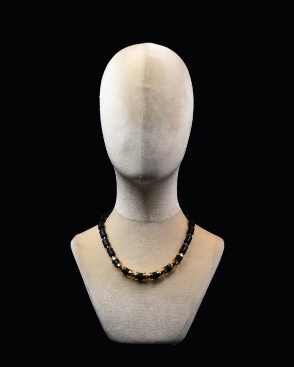 GEMSTONE NECKLACE